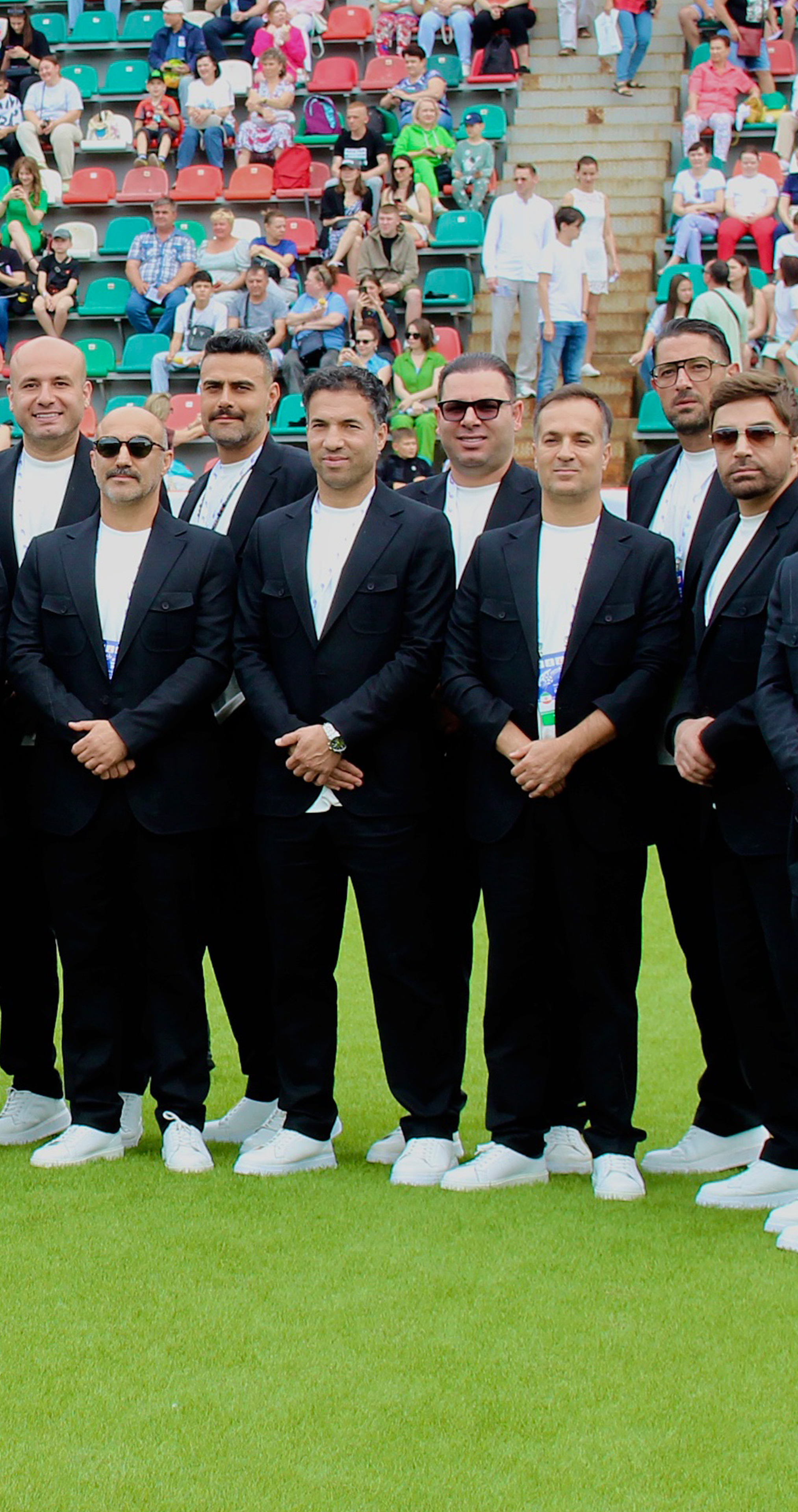 حمایت از تیم ملی فوتبال هنرمندان!