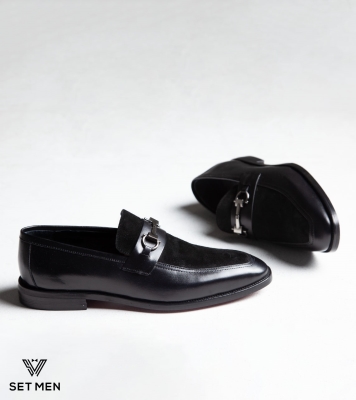 کالج رسمی جیر سگک دار