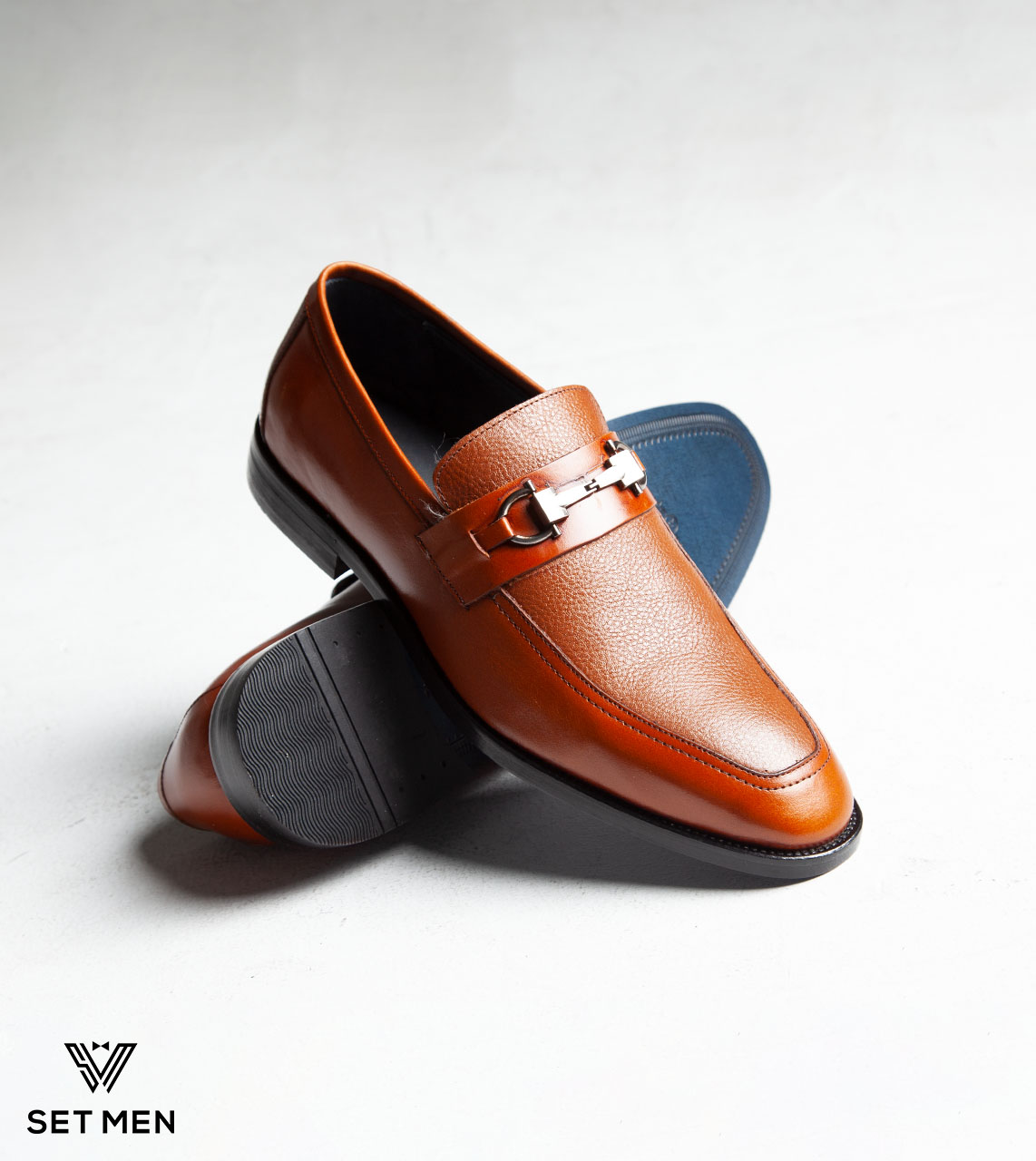 کالج رسمی سگک دار