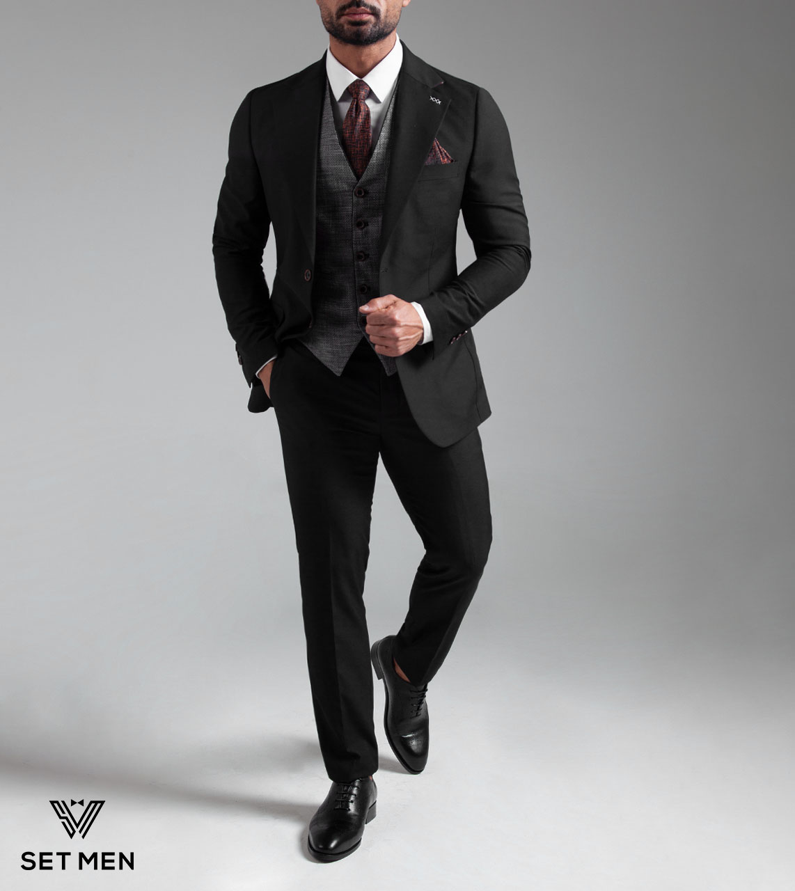 کت و شلوار مردانه نیم آستر یقه انگلیسی دو دکمه