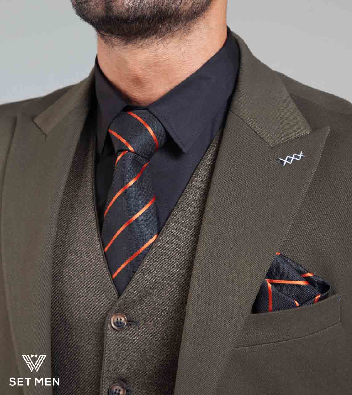 کت و شلوار سه تکه نیمه آستر یقه بلیزر دو دکمه