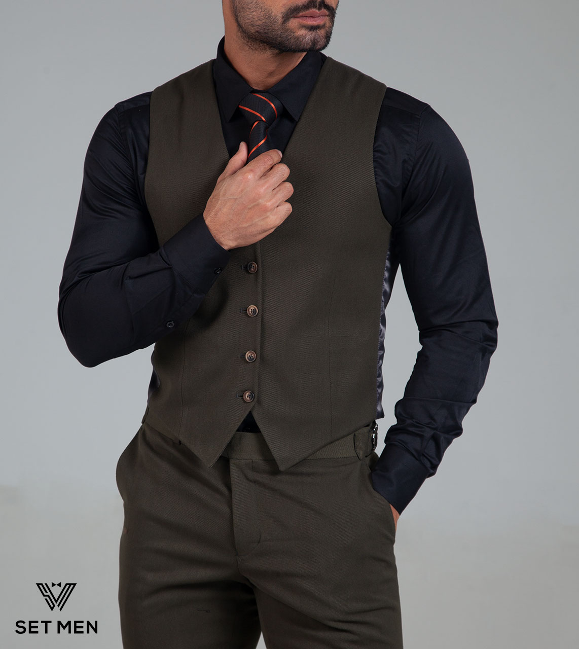 کت و شلوار سه تکه نیمه آستر یقه بلیزر دو دکمه