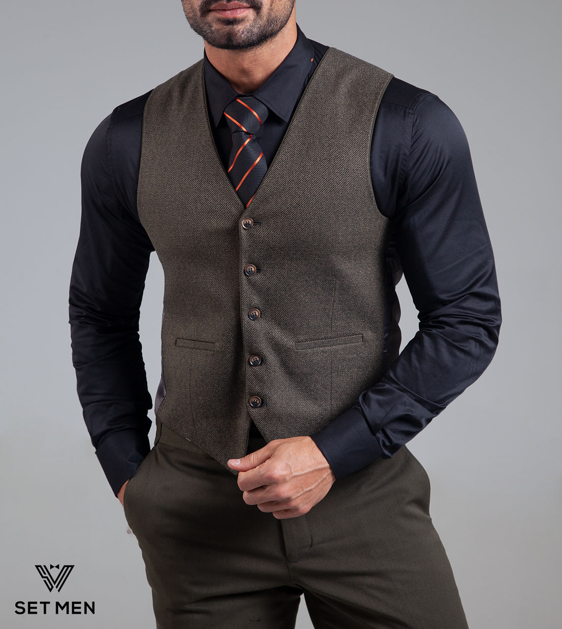 کت و شلوار سه تکه نیمه آستر یقه بلیزر دو دکمه