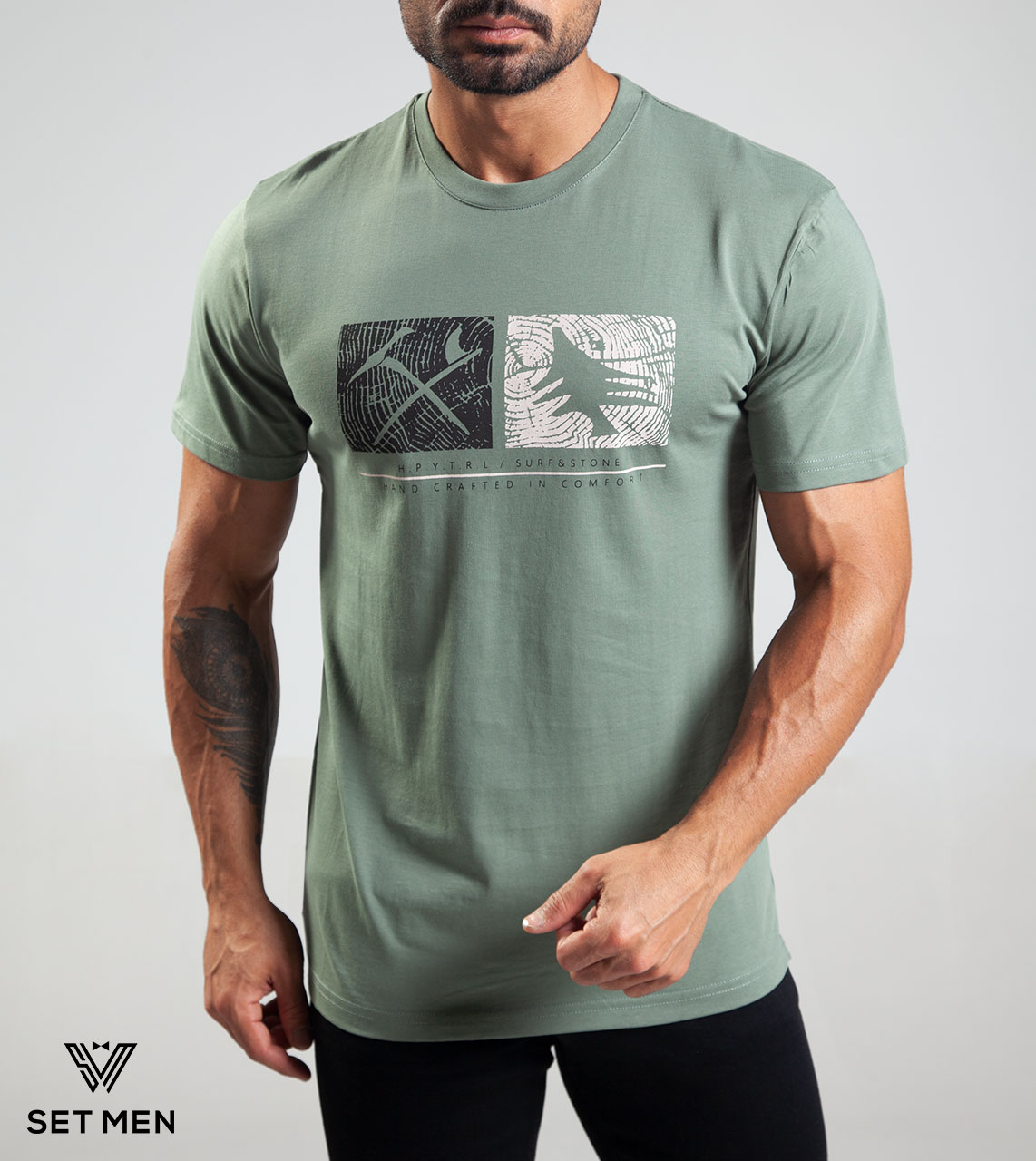 تیشرت یقه گرد چاپ طرح تبر