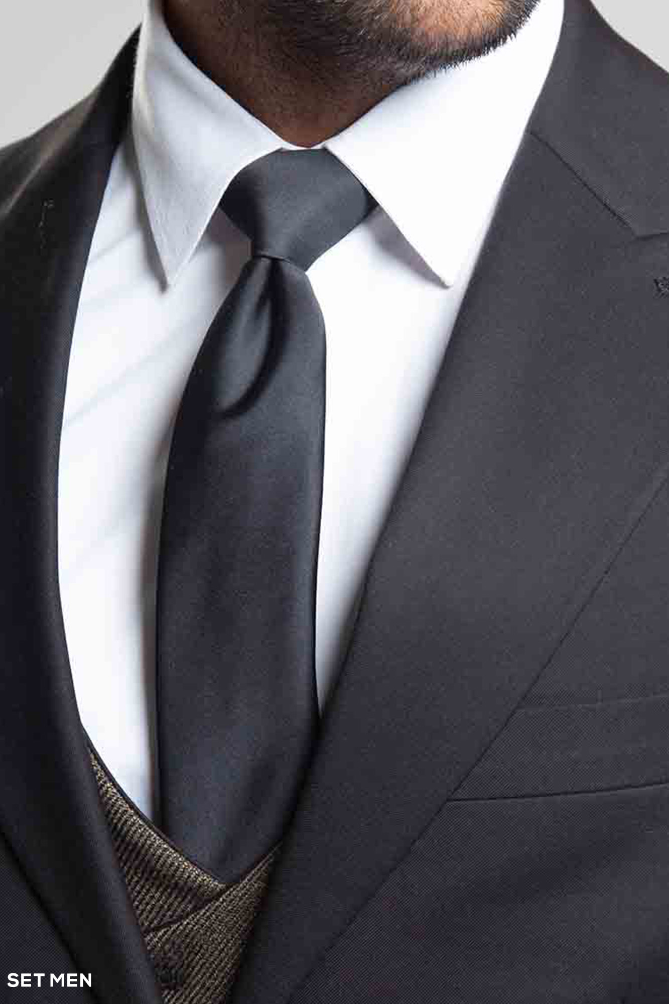 کت و شلوار مردانه سه تکه یقه بلیزر دو دکمه