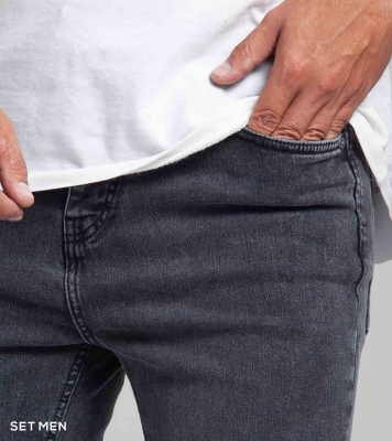 شلوار جین اسکینی