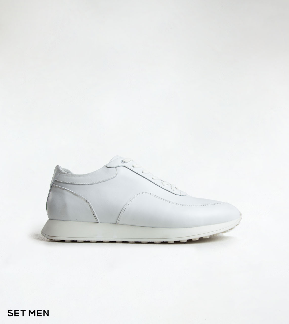 کتانی اسپرت چرم