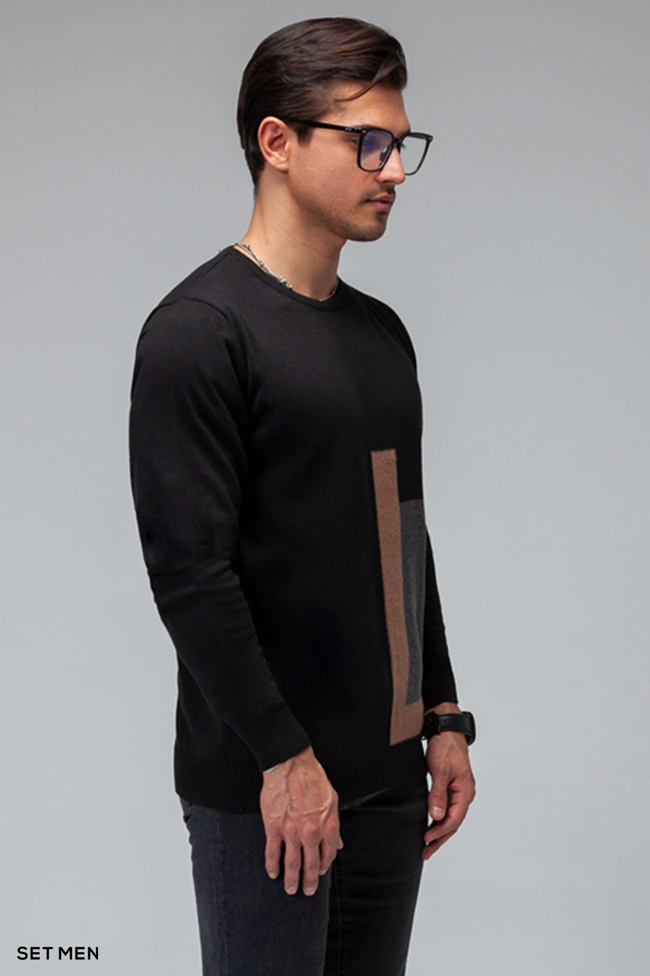 بافت یقه گرد طرحدار