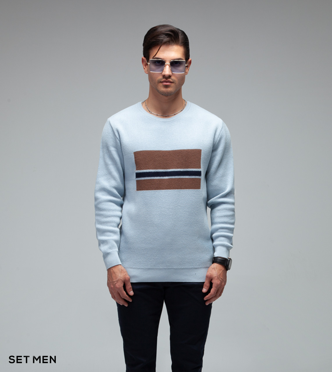 بافت یقه گرد طرحدار