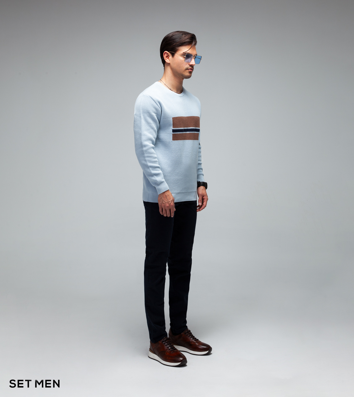 بافت یقه گرد طرحدار