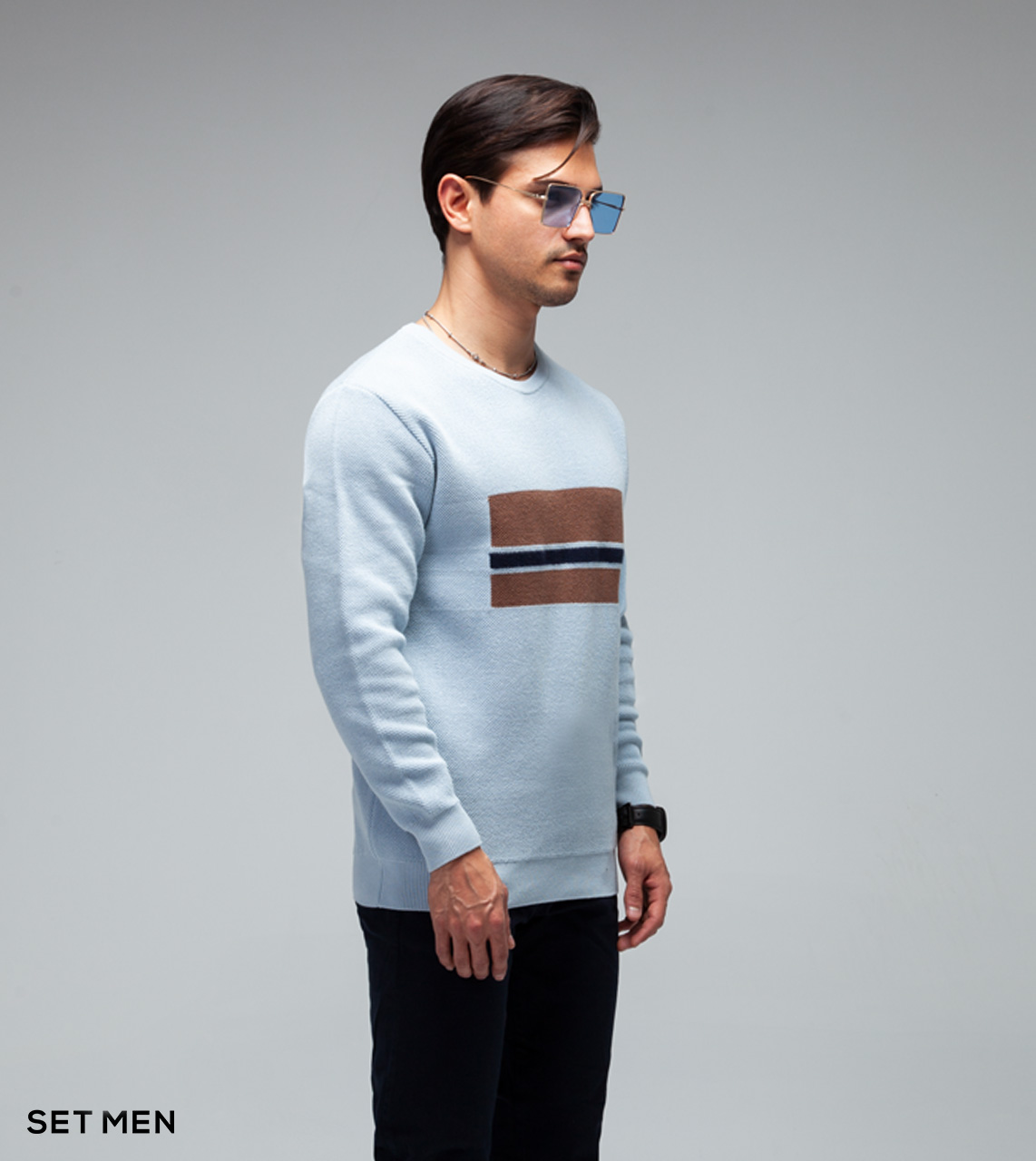 بافت یقه گرد طرحدار