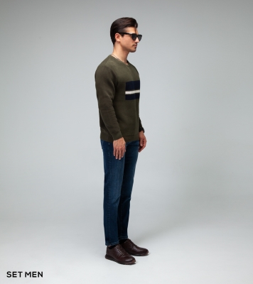 بافت یقه گرد طرحدار