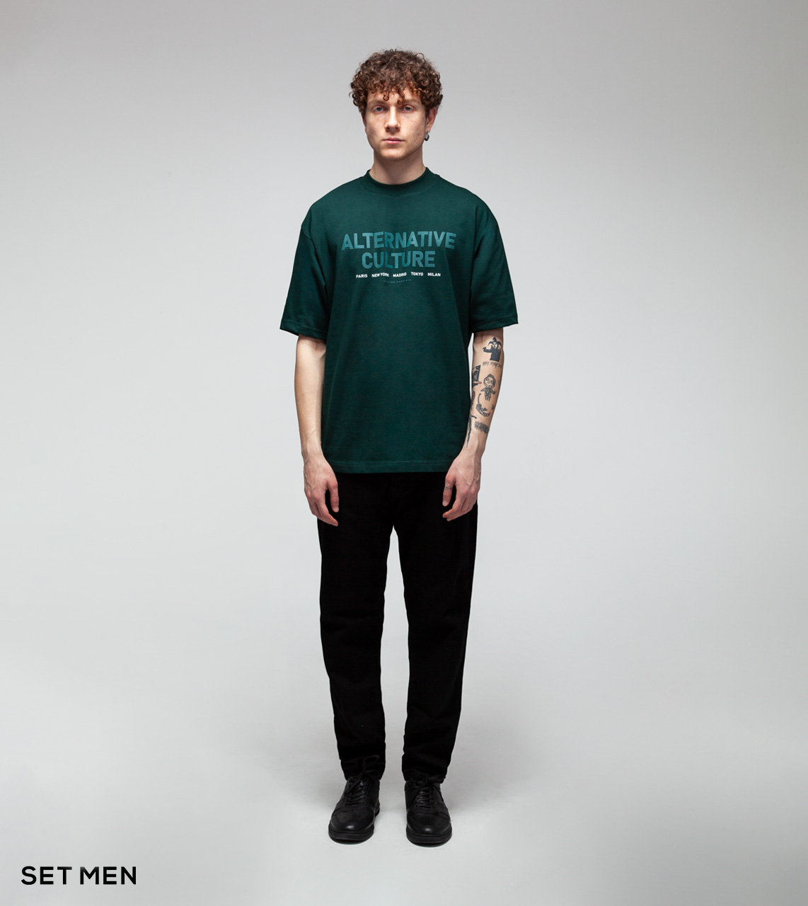 تیشرت یقه گرد چاپ دار