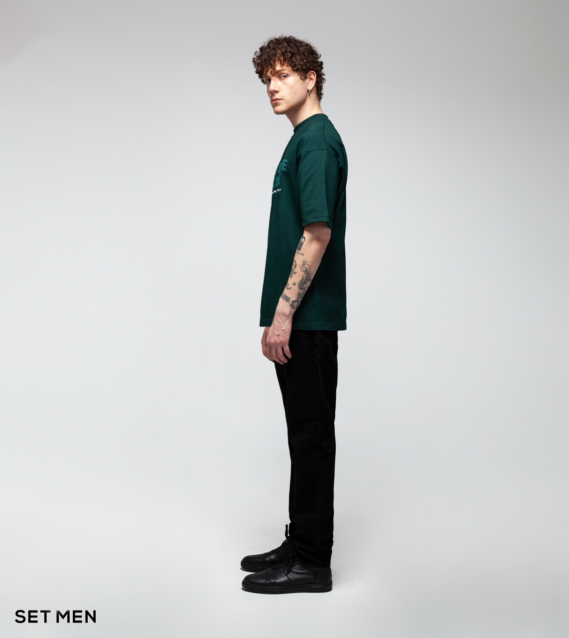 تیشرت یقه گرد چاپ دار