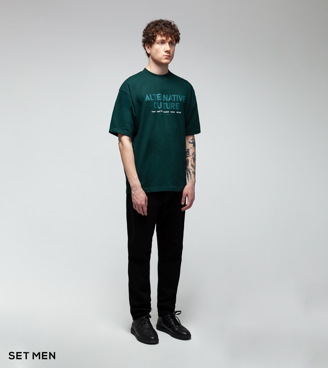 تیشرت یقه گرد چاپ دار