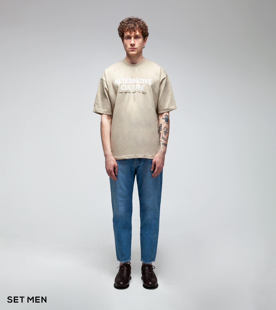 تیشرت یقه گرد چاپ دار