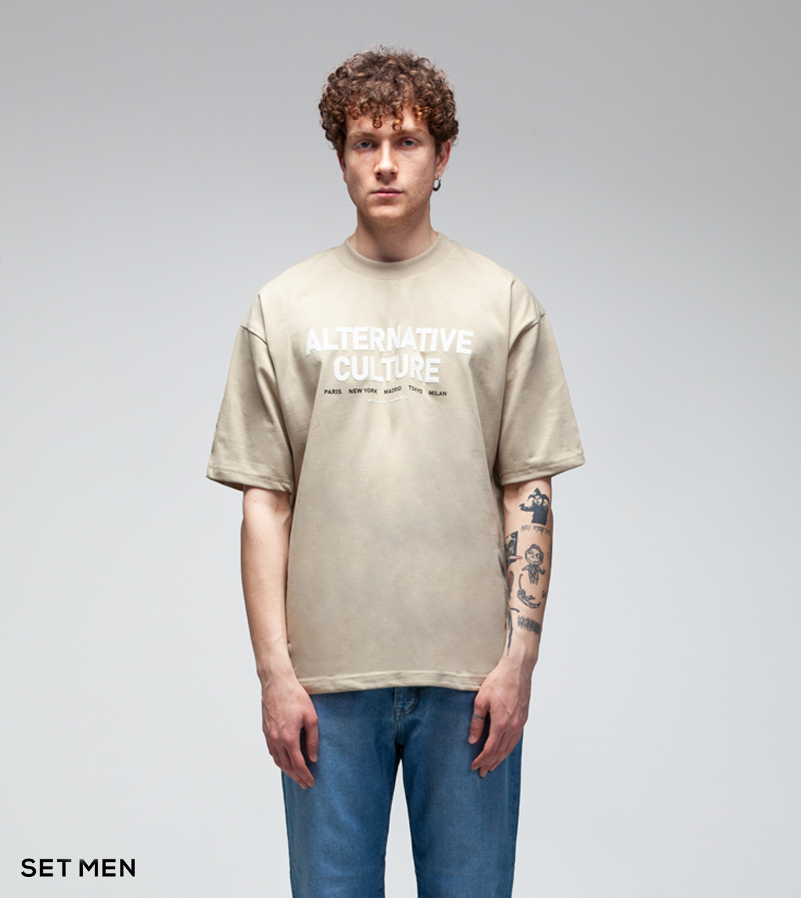 تیشرت یقه گرد چاپ دار