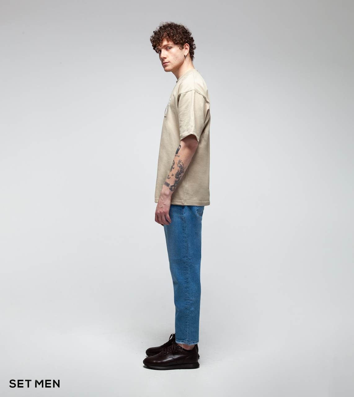 تیشرت یقه گرد چاپ دار