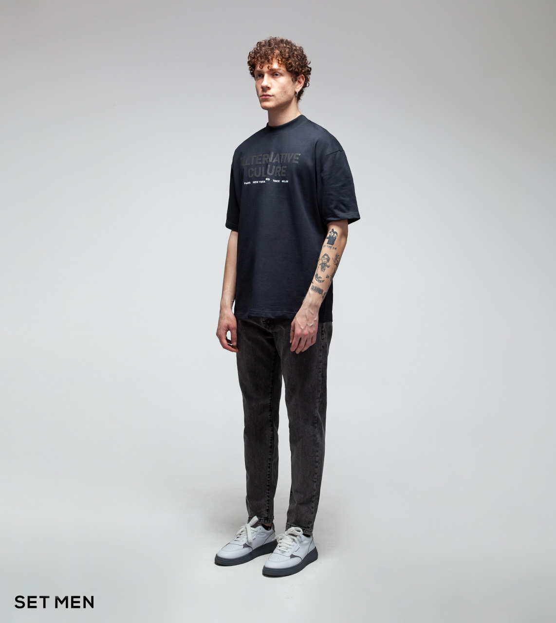 تیشرت یقه گرد چاپ دار