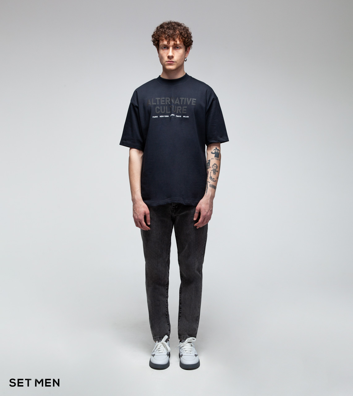 تیشرت یقه گرد چاپ دار