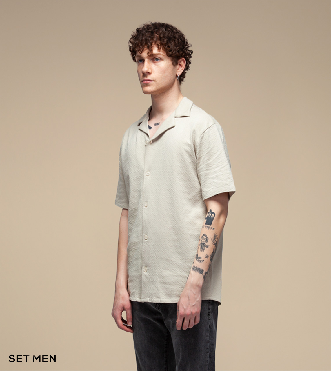 پیراهن بافت ریزآستین کوتاه یقه انگلیسی