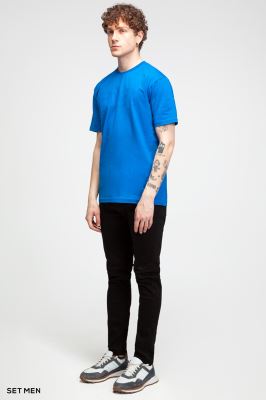 تیشرت مردانه یقه گرد مینیمال