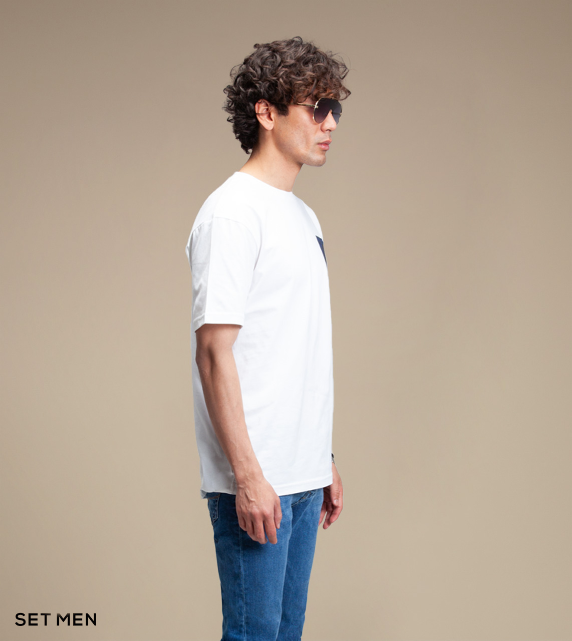 تیشرت آرتیست