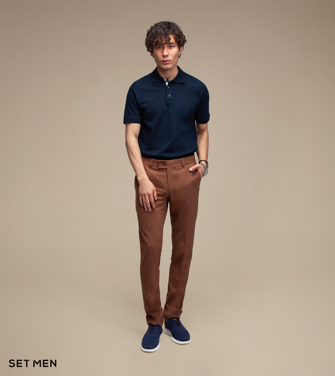 تیشرت یقه دار سوزنی