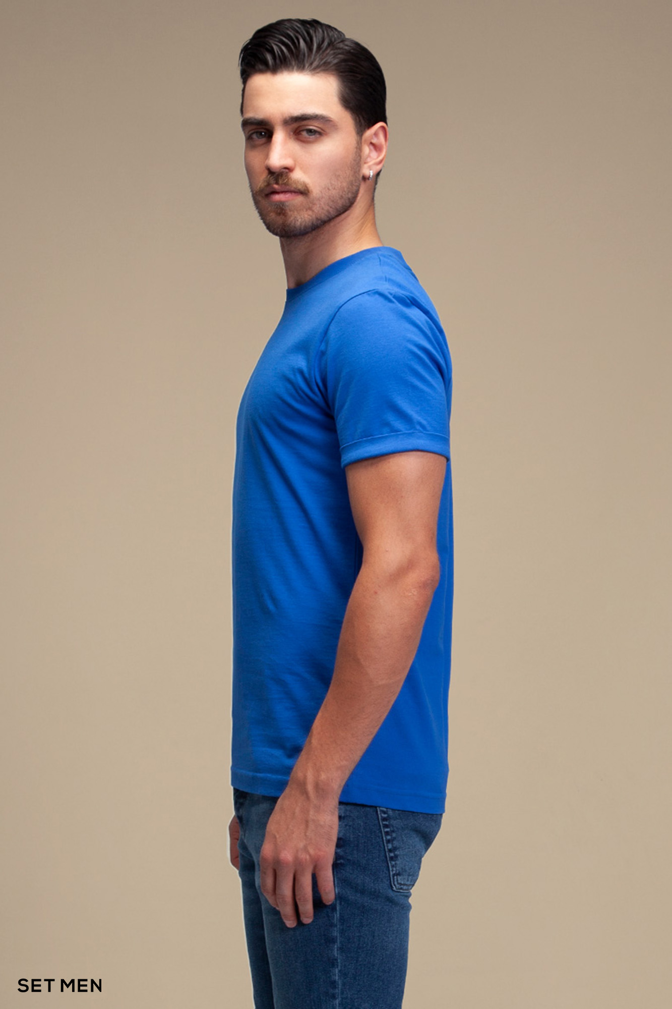 تیشرت مردانه یقه گرد آستین کوتاه