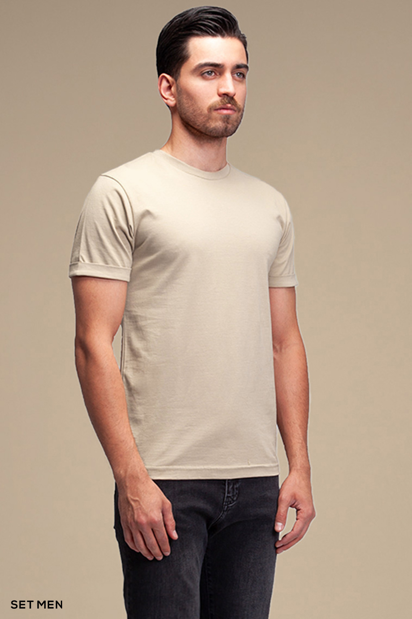 تیشرت مردانه یقه گرد آستین کوتاه