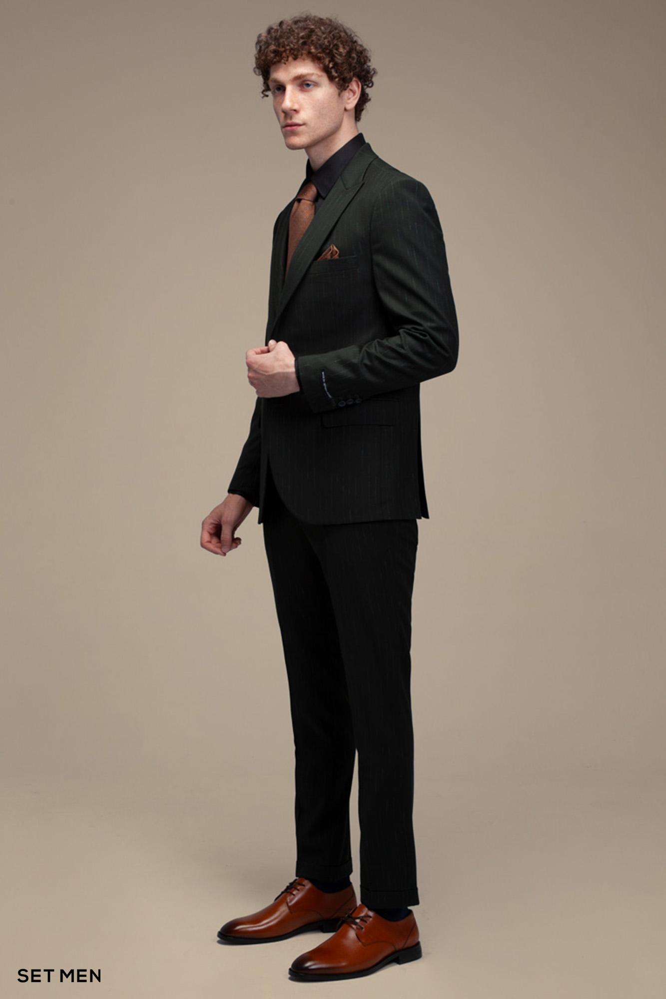 کت و شلوار مردانه دیپلمات SU201