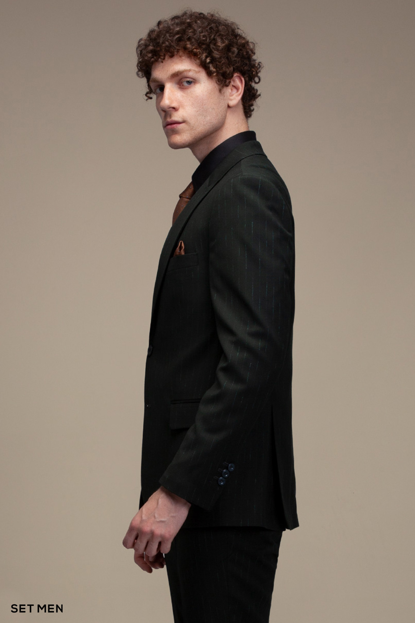 کت و شلوار مردانه دیپلمات SU201