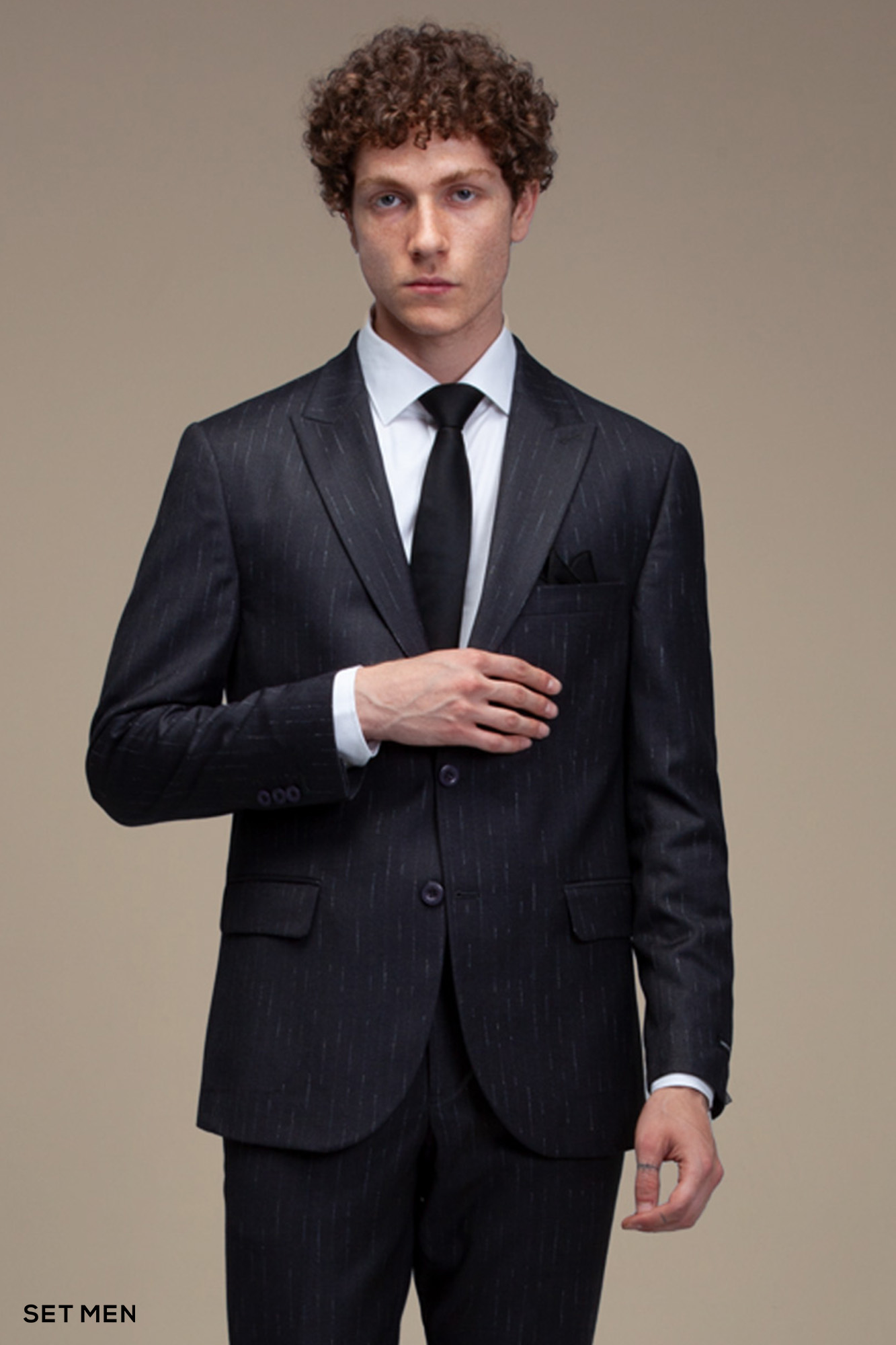 کت و شلوار مردانه دیپلمات SU201