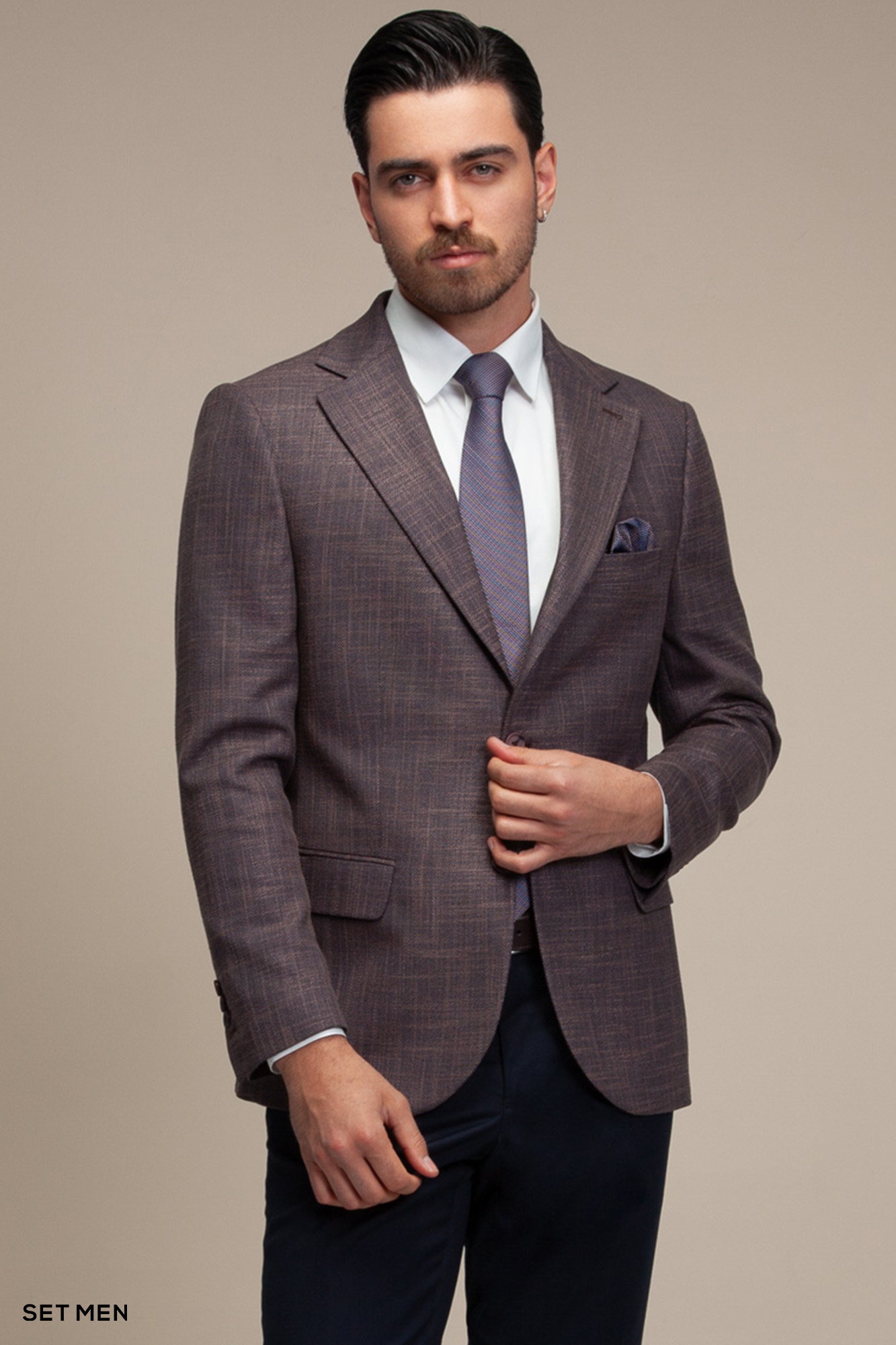 کت تک مردانه یقه انگلیسی چهارخانه نیم آستر دو دکمه