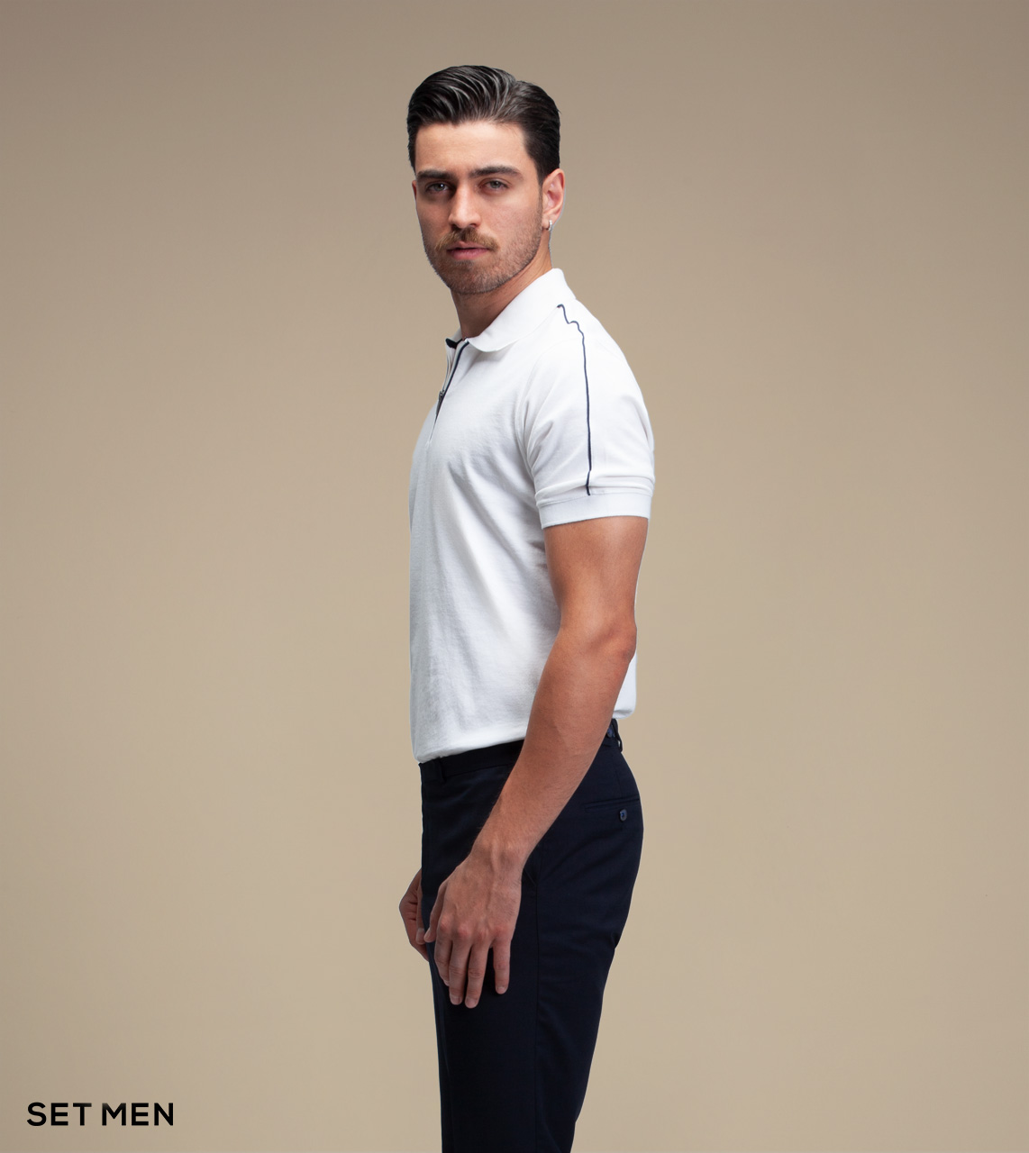 تیشرت یقه دار زیپی