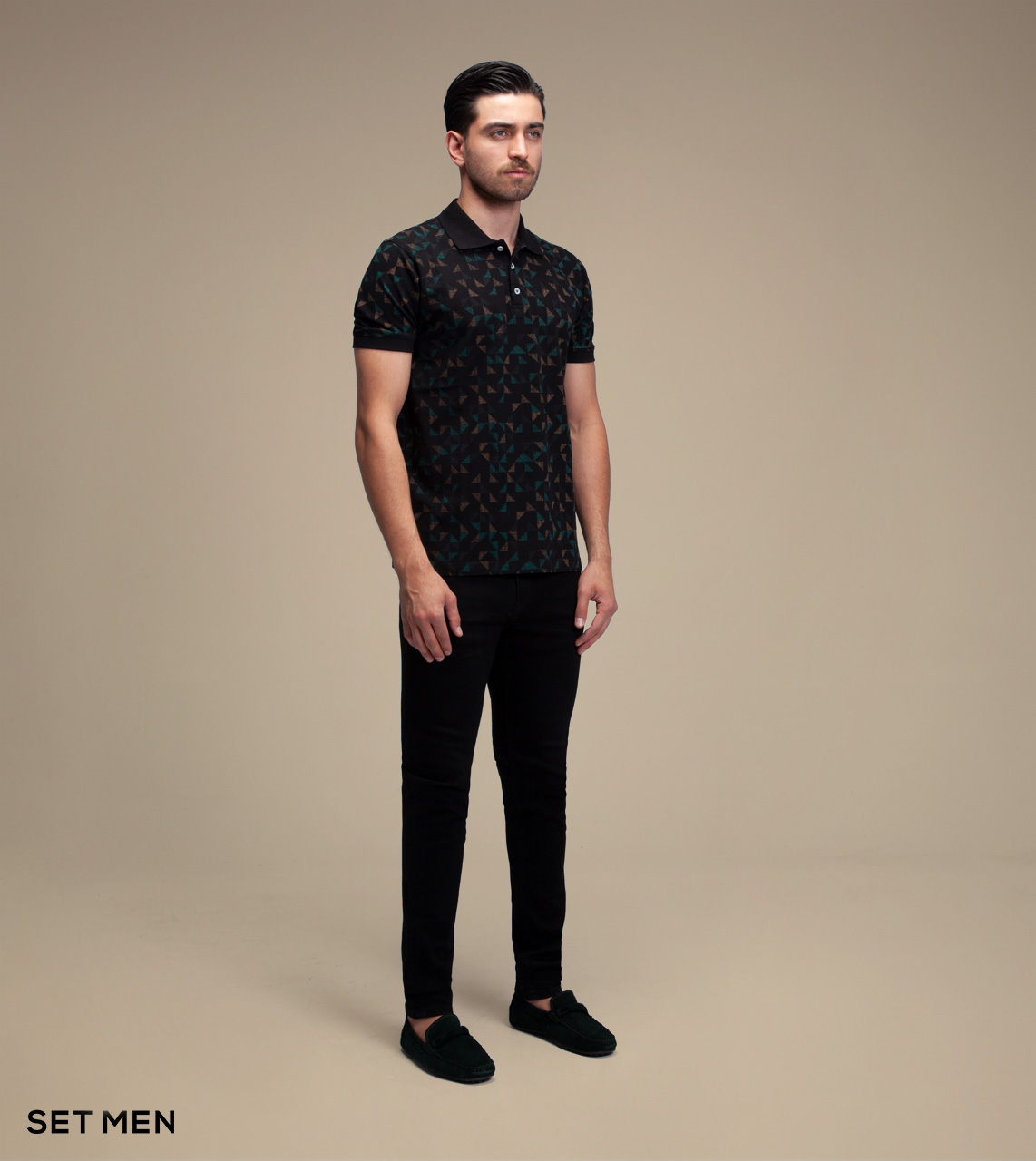 تیشرت چاپی مثلثی