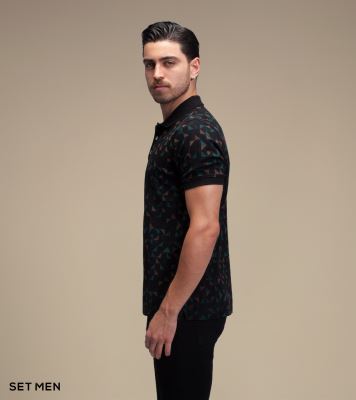 تیشرت چاپی مثلثی