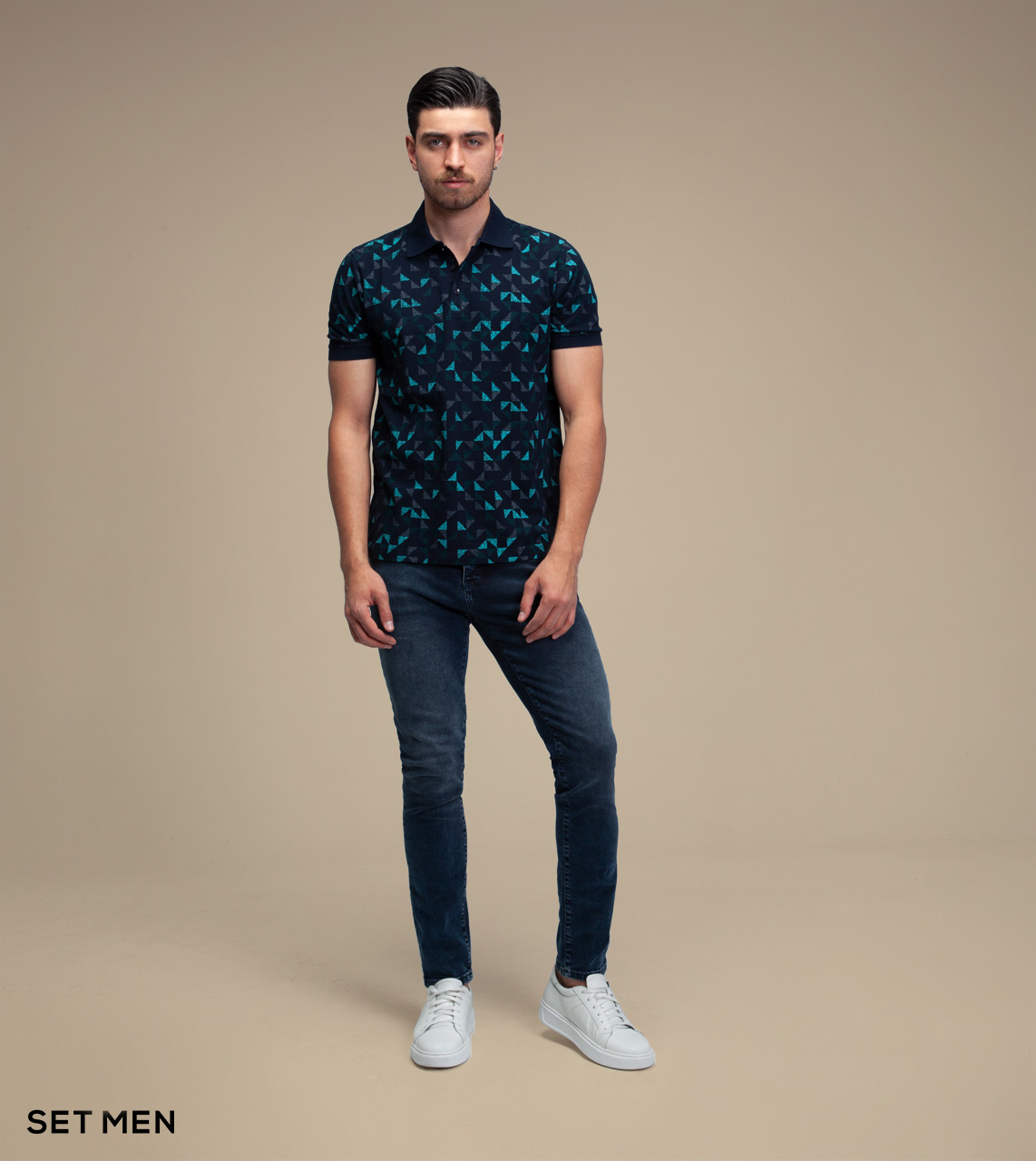 تیشرت چاپی مثلثی