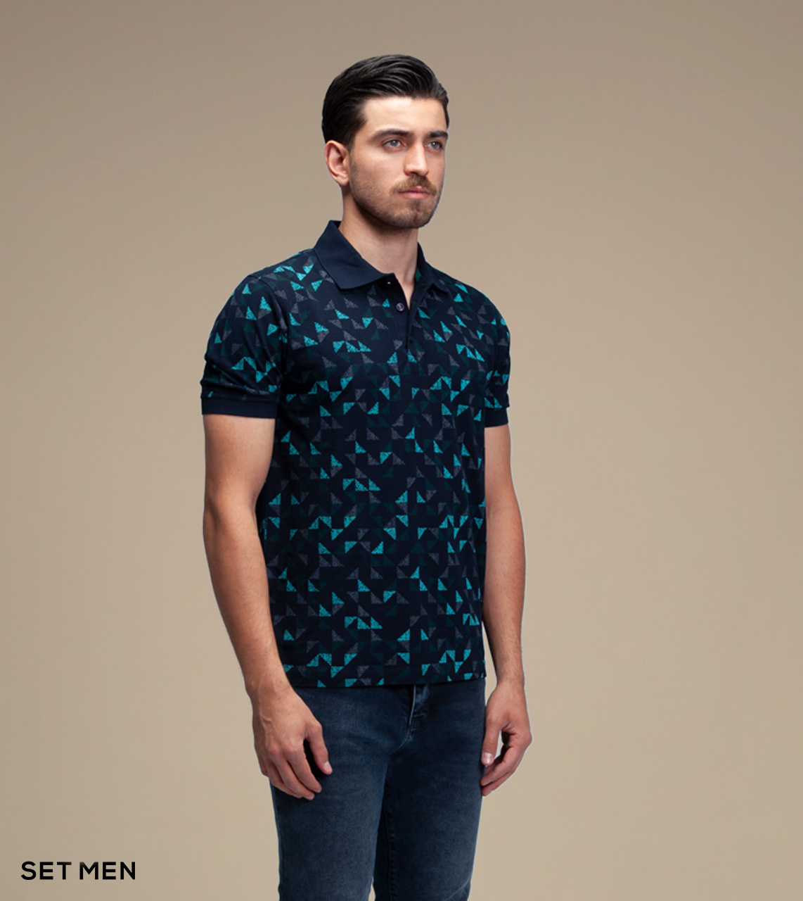 تیشرت چاپی مثلثی