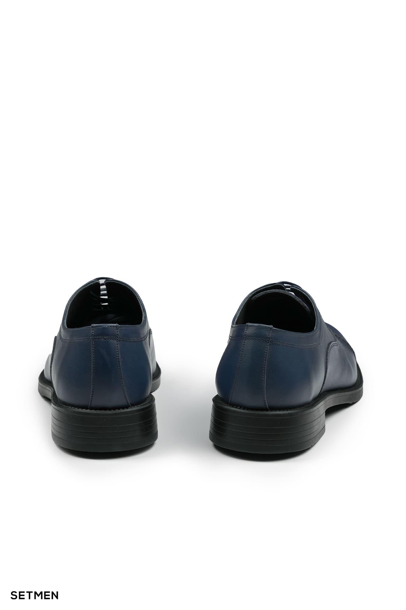 کفش مردانه چرم کلاسیک بنددار