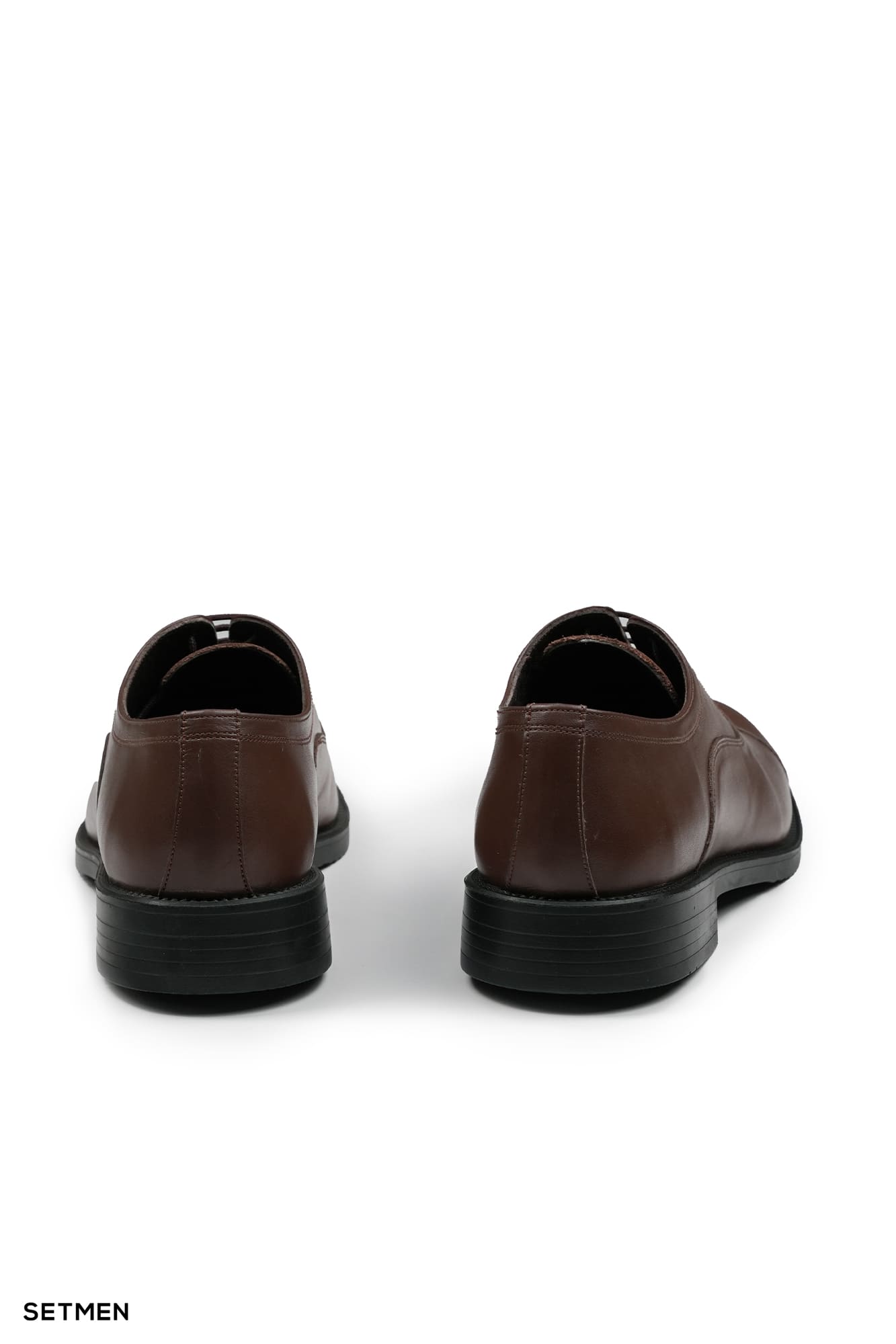 کفش مردانه چرم کلاسیک بنددار