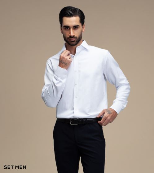 پیراهن مردانه آستین بلند طرح جناغی
