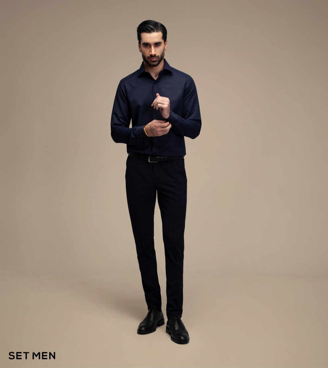 پیراهن آستین بلند طرح جناغی