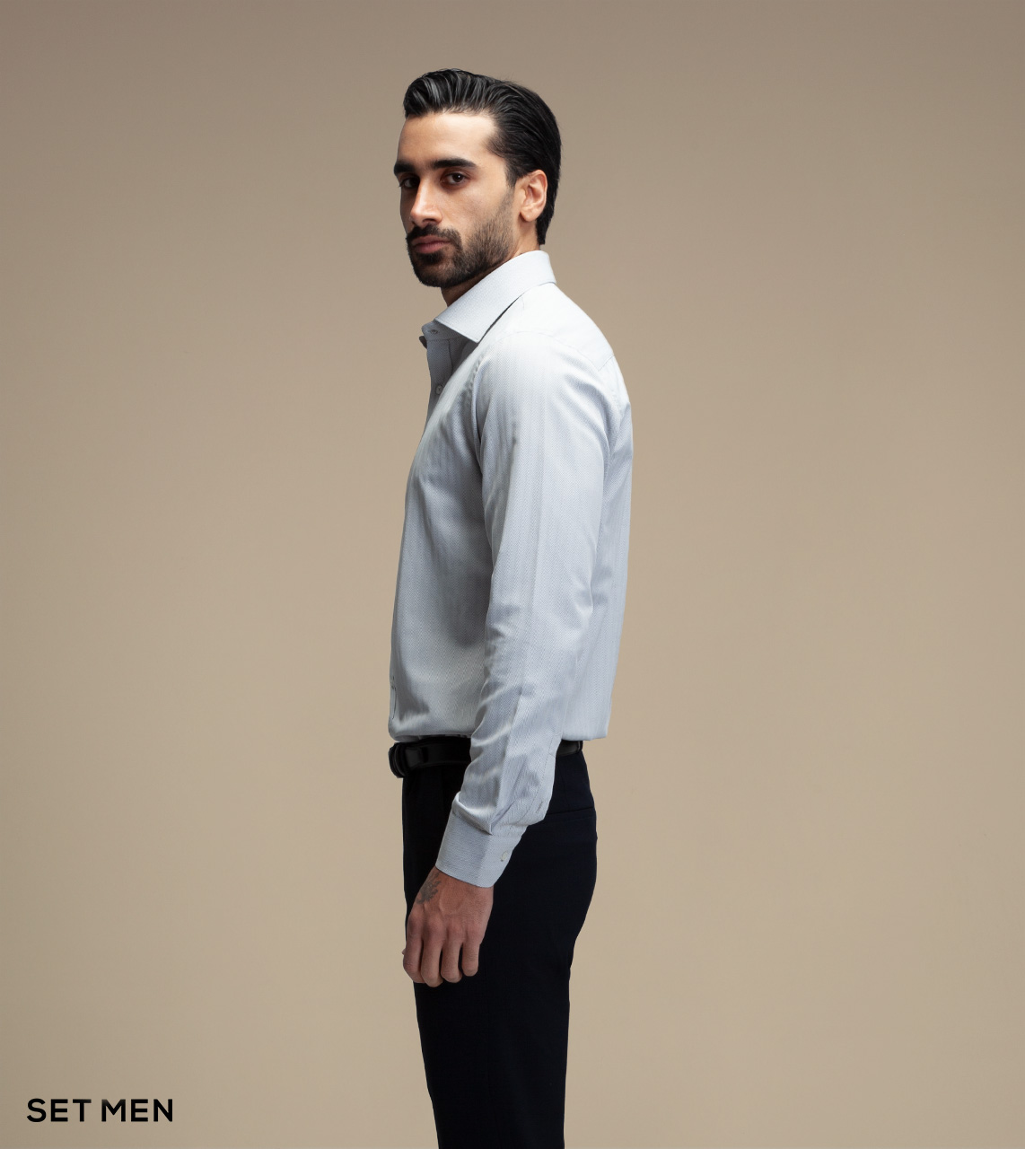 پیراهن آستین بلند طرح جناغی