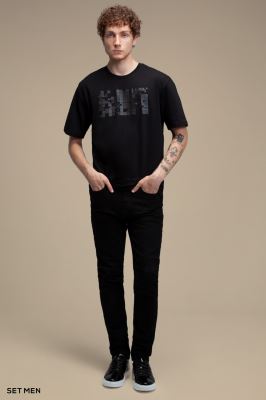 تیشرت مردانه یقه گرد مینیمال