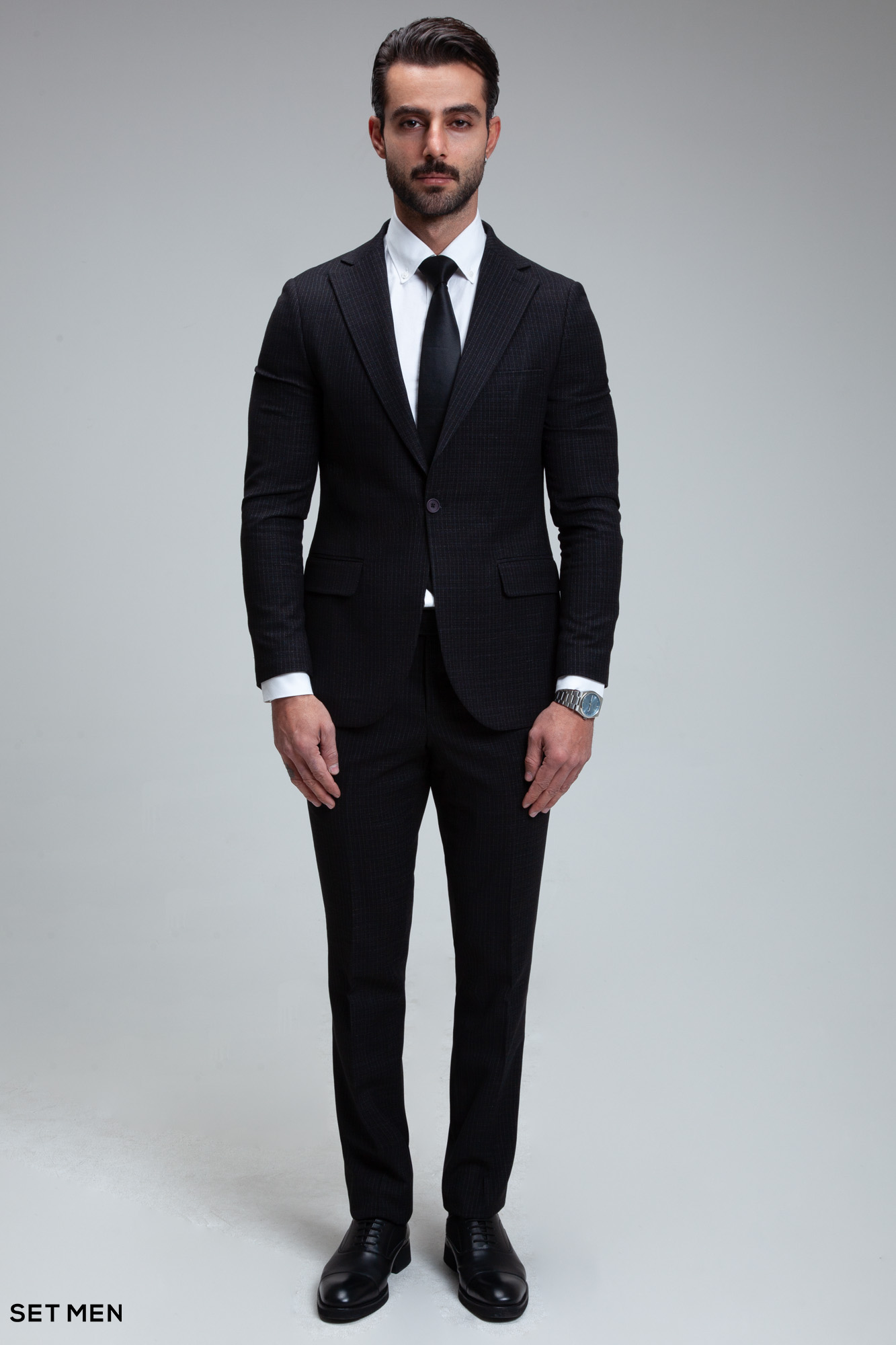 کت و شلوار مردانه دوتکه یقه انگلیسی تک دکمه دوچاک