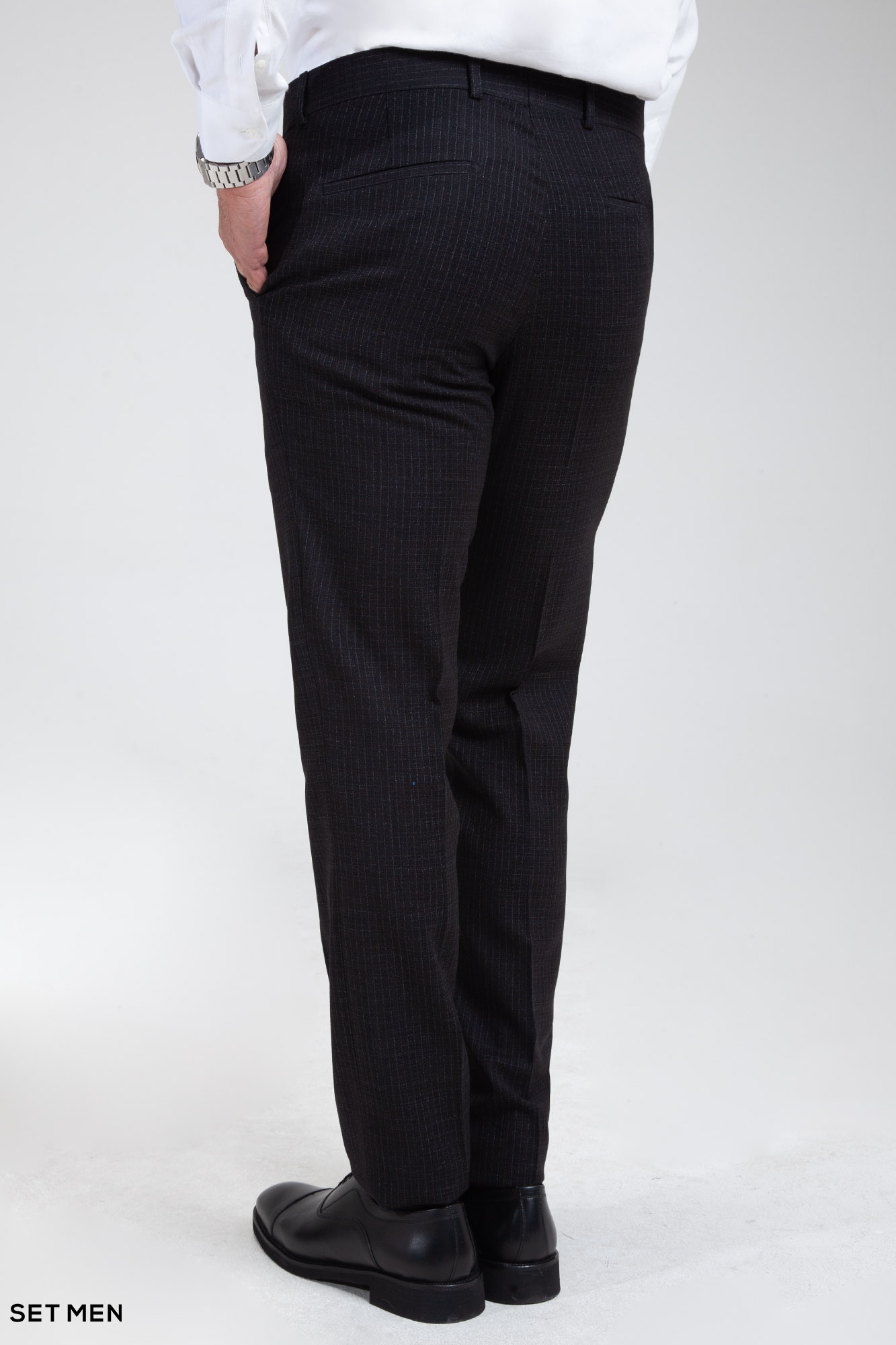 کت و شلوار مردانه دوتکه یقه انگلیسی تک دکمه دوچاک