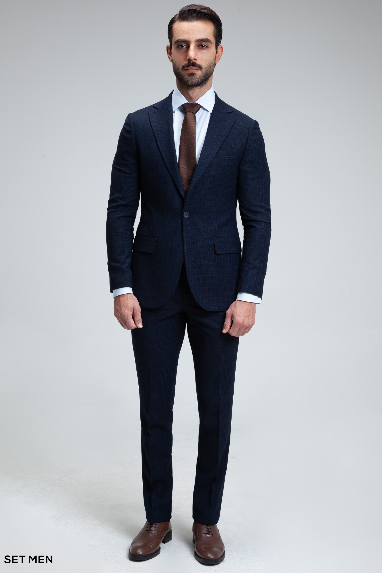 کت و شلوار مردانه دوتکه یقه انگلیسی تک دکمه دوچاک