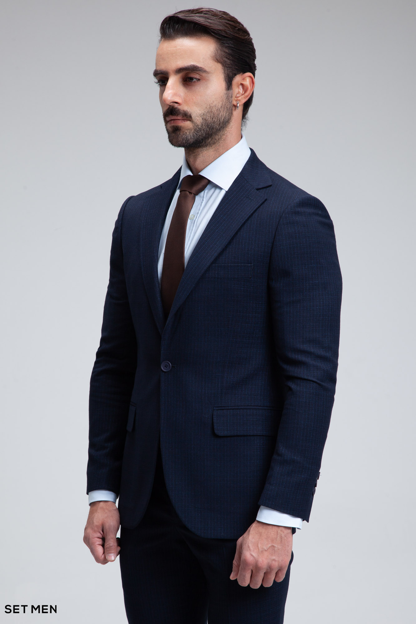 کت و شلوار مردانه دوتکه یقه انگلیسی تک دکمه دوچاک