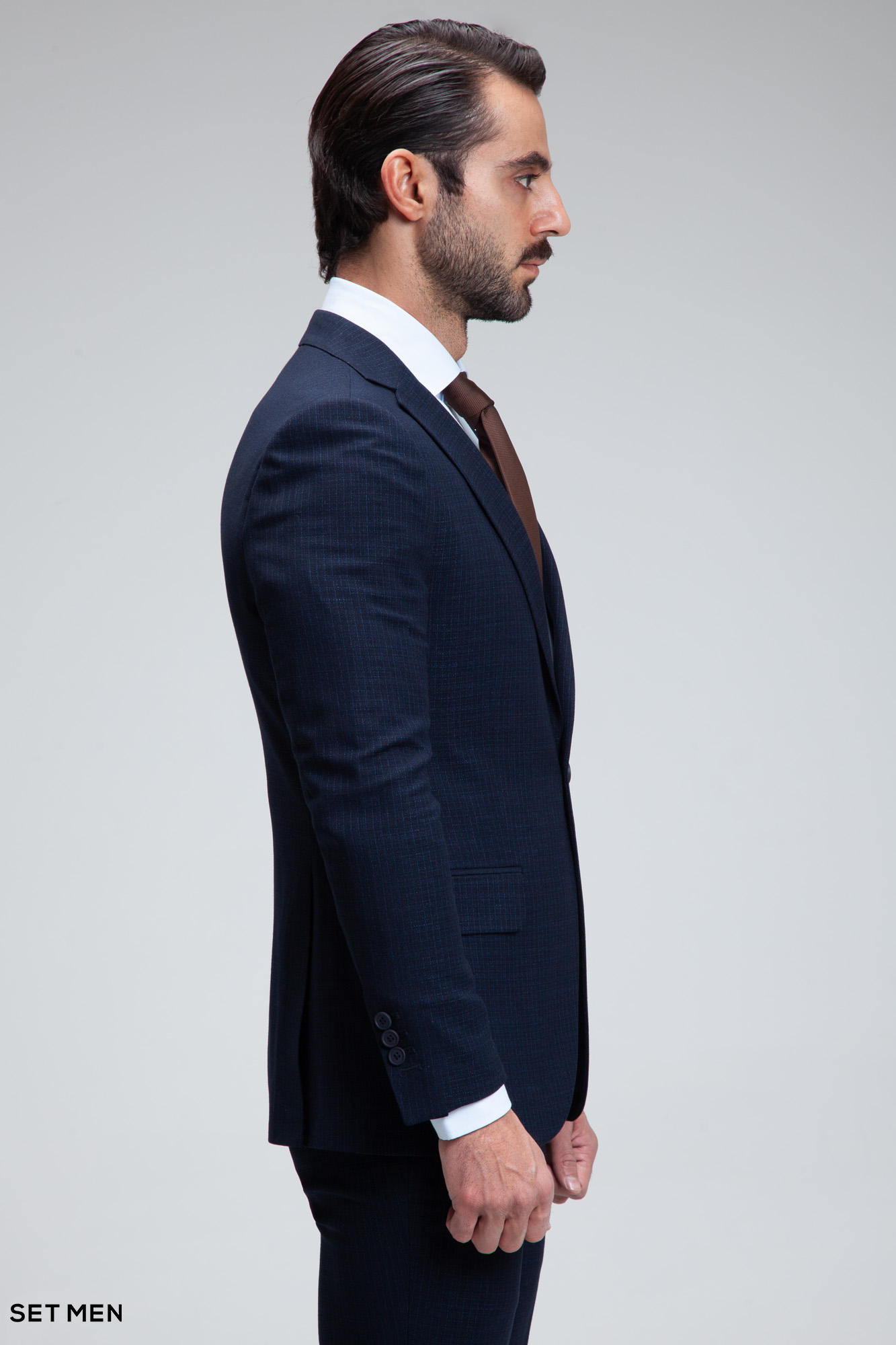 کت و شلوار مردانه دوتکه یقه انگلیسی تک دکمه دوچاک